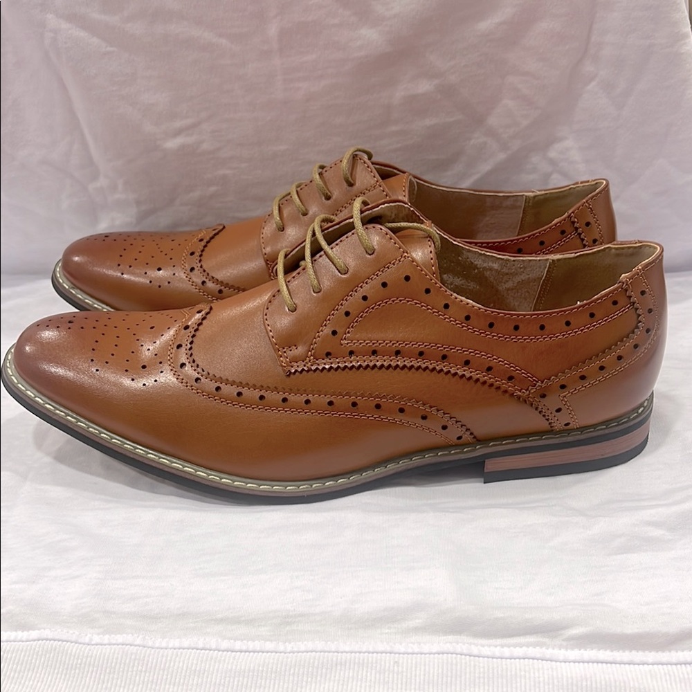 Classic Brown Brogue Men's Shoes